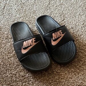 Nike Black and Pink Women's Sandals